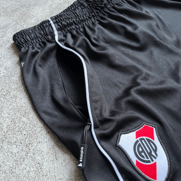 Pantalón River Plate 25/26 - Imagen 3